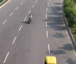 just 5 hours journey from noida to lucknow