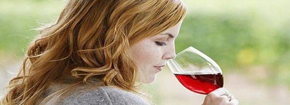  relation of alcohol over drinks