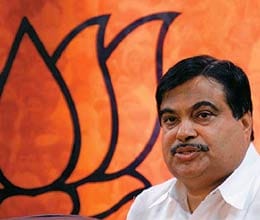 brainstorm on the future Gadkari will be done in rss meeting