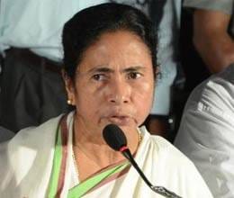 mamata announces minorities reservation in higher education