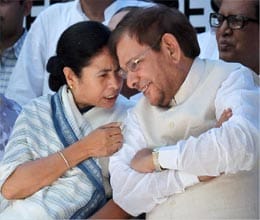 nda wants to bring mamata banerjee in his team