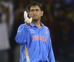 england needs dhoni like captain for icc title
