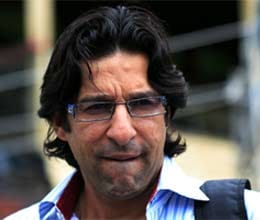 wasim akram wants to help pakistan revive pace attack