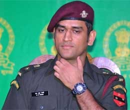Dhoni not time for air force