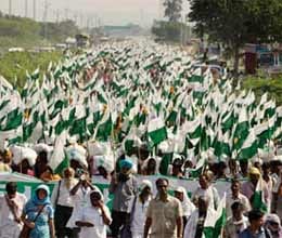 government wants to agreement with jan satyagraha under common minimum program 