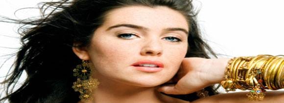 how to maintain gold jewelry