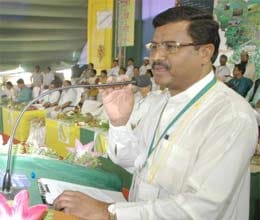 bjp-jmm looted resources of state: marandi