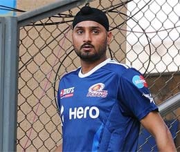 it's tough to bowl to an unknown batsmen: harbhajan