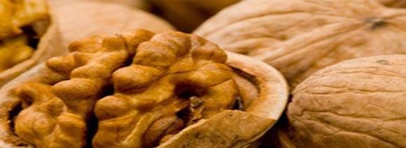 skin glow with dry fruits