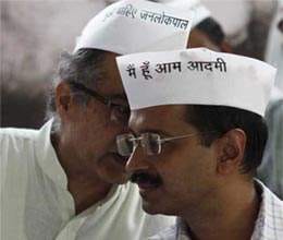 khurshid supporters pelt stone on iac team 