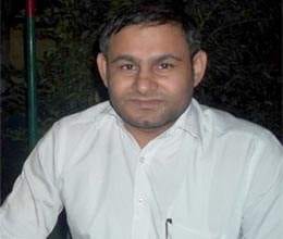 people tried to burn dso alive in badaun