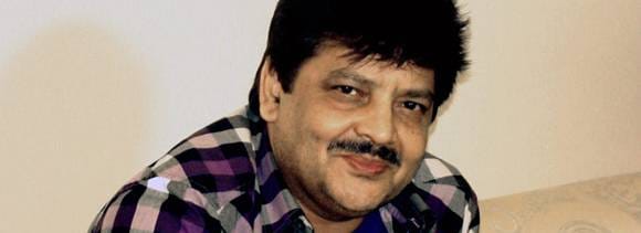 udit narayan used to sing on ramlila stage