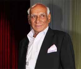 Producer - director Yash Chopra died in Mumbai