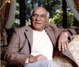report demanded from hospital on Yash Chopra's death  