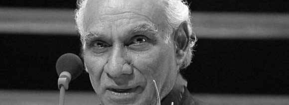 bollywood gathering in yash chopra funeral