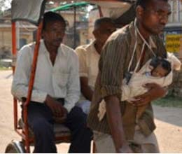 Damini hurl his rickshaw driver father's fate