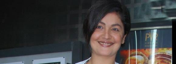 pooja to make films on homosexuals