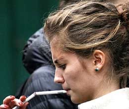 relationship between smoking and girls age