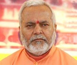high court stops trial against chinmayananda