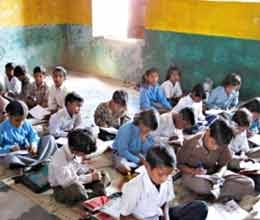 encroachment in primary schools of lucknow