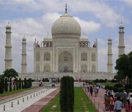 tajmahal entry fee will be increased