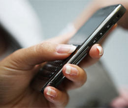 hdfc bank launches mobile banking service in hindi