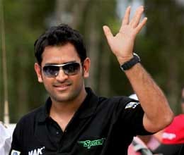 ms dhoni visits deori temple with family