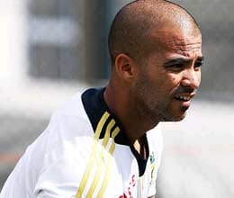 duminy out of australia series due to injury 