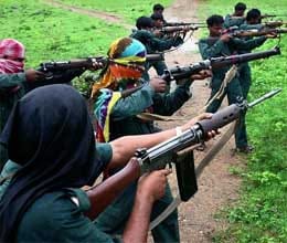 naxals getting help from 27 countries
