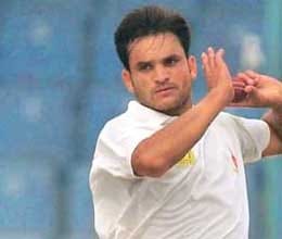 delhi thrash odisha to bag bonus point in ranji trophy 