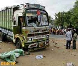 dead body laid on road due to police border dispute 