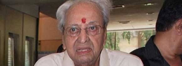 actor pran hospitalize, shashi kapoor also ill