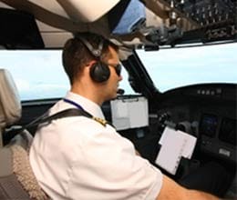 how to make a career in aviation sector