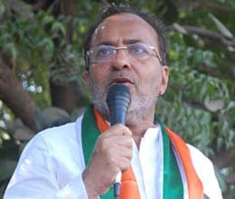 gujarat congress president caught for comment on modi