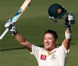 siddle adds to england agony after clarke century