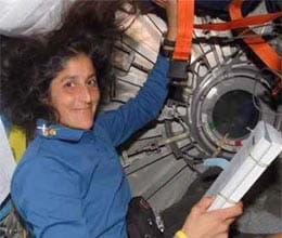 how sunita spend her time in space