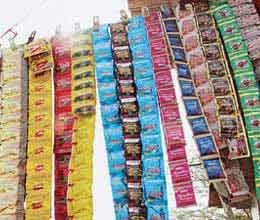 illegal tobacco products found in sadar, 4 men arrested