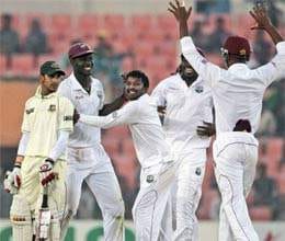 bangladesh close to innings defeat