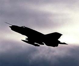 pilot died as mig-21 crashes in rajasthan