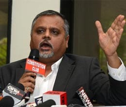 arrest of editors is illegal sadi zeenews
