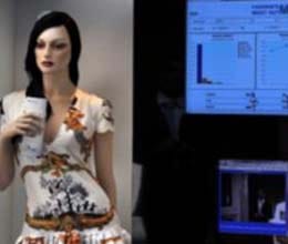 ?fashion companies eye on customers via effigies