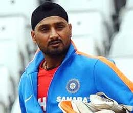 raina harbhajan and sreesanth expected to return in team india