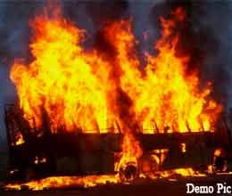 naxalites blast train track in bihar