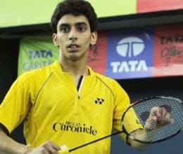 saina and gurusaidutt enters quarter final in Indonesia