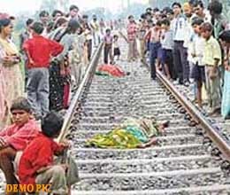 man commits suicide in baghpat 
