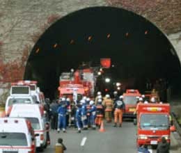 tunnel collapsed in Japan 