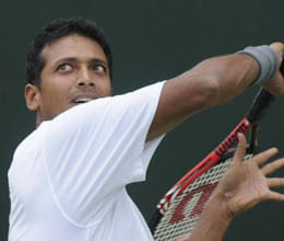 mahesh bhupathi, sania mirza advance in Wimbledon