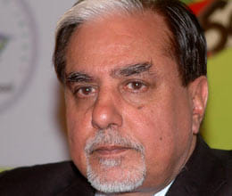 zee chief subhash chandra confused on lie detector test
