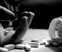 junior engineer commits suicide in office blames superiors