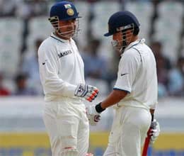 delhi beat punjab by 6 wickets